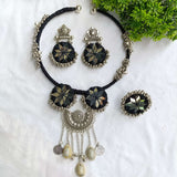 Minal Black Hasli Set